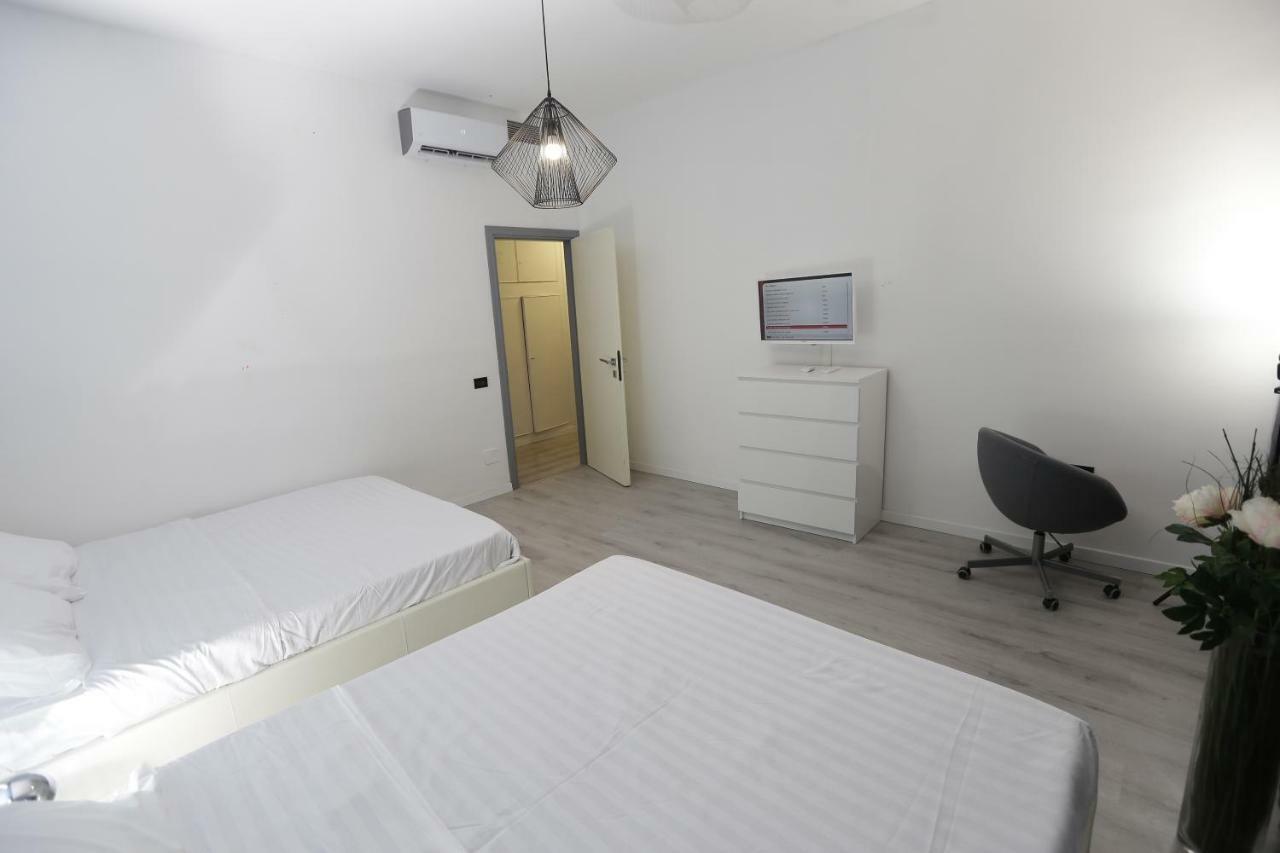 Central Panoramic Suite Rimini Exterior foto